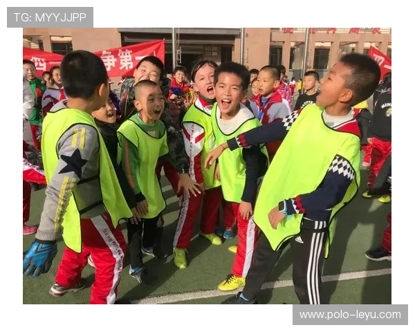 三大足球巨星争锋未来 谁将领航足坛新纪元