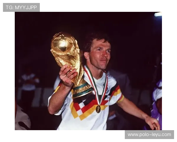 百大球星与国际足球历史辉煌交汇的传奇故事与时代变迁